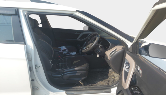 2015 Hyundai Creta SX 1.6 DIESEL, Diesel, Manual, 1,81,402 km, interior