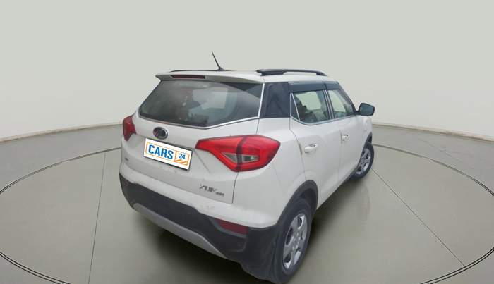2021 Mahindra XUV300 W6 1.2 PETROL, Petrol, Manual, 74,864 km, exterior