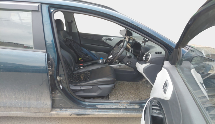 2020 Hyundai GRAND I10 NIOS SPORTZ 1.2 KAPPA VTVT, Petrol, Manual, 89,517 km, interior