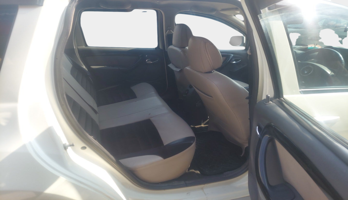 2012 Renault Duster 110 PS RXZ DIESEL, Diesel, Manual, 91,069 km, interior