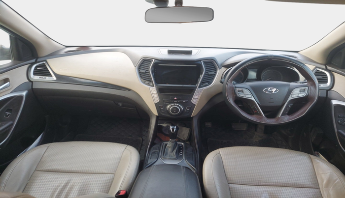 2015 Hyundai Santa Fe 2 WD AT, Diesel, Automatic, 1,23,623 km, interior