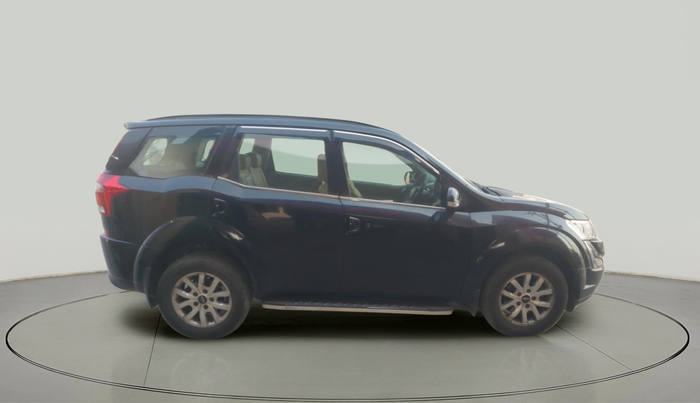 2019 Mahindra XUV500 W5, Diesel, Manual, 70,443 km, exterior