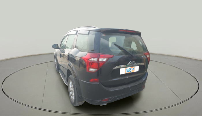 2019 Mahindra XUV500 W5, Diesel, Manual, 70,443 km, exterior