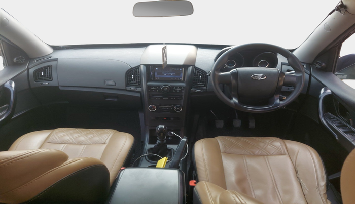 2019 Mahindra XUV500 W5, Diesel, Manual, 70,443 km, interior