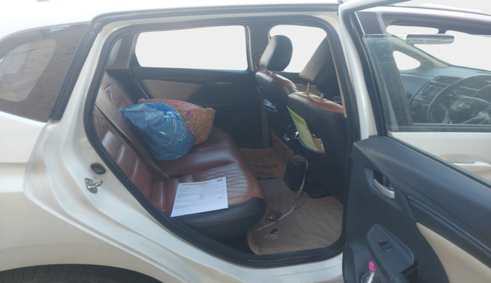 2015 Honda Jazz 1.2L I-VTEC SV, Petrol, Manual, 1,23,003 km, interior