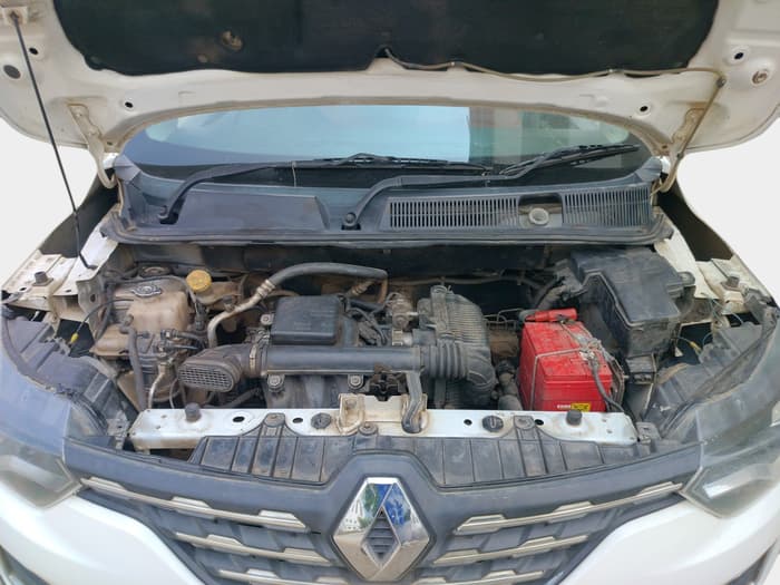 2020 Renault TRIBER RXZ, Petrol, Manual, 1,51,406 km, exterior