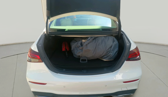 2023 Mercedes Benz E Class E 220d Expression, Diesel, Automatic, 16,000 km, exterior