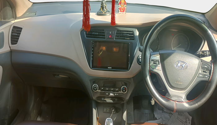2014 Hyundai Elite i20 SPORTZ 1.4 CRDI, Diesel, Manual, 1,25,101 km, interior