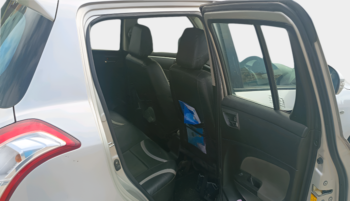 2013 Maruti Swift VDI, Diesel, Manual, 1,68,965 km, interior