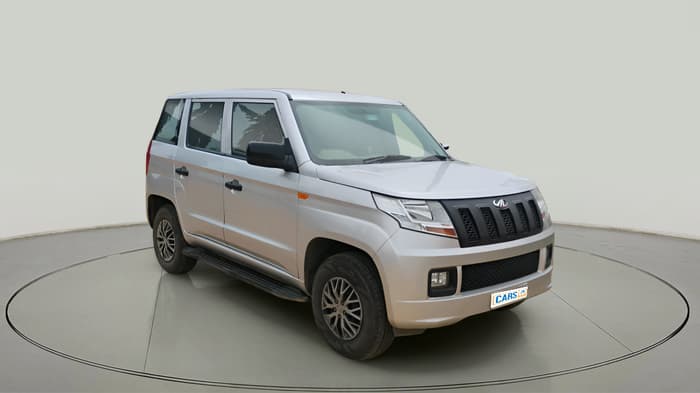 2017 Mahindra TUV300 T4 PLUS, Diesel, Manual, 65,567 km, exterior