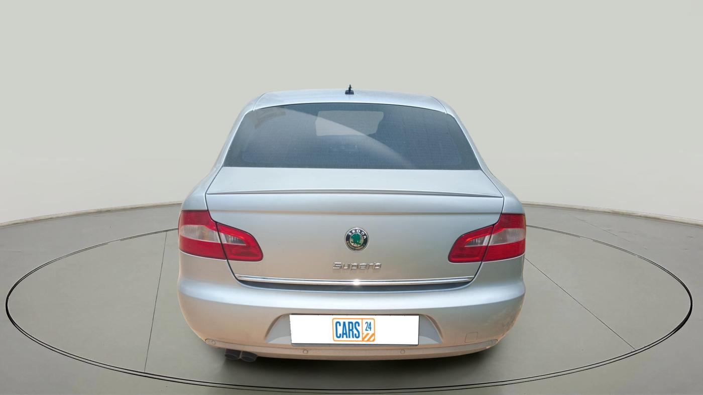 2010 Skoda Superb ELEGANCE 1.8 TSI MT, Petrol, Manual, 1,14,709 km, exterior