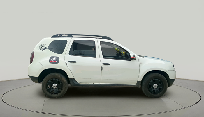 2014 Renault Duster 85 PS RXL DIESEL, Diesel, Manual, 1,36,929 km, exterior