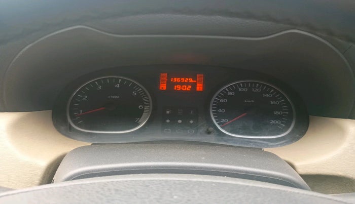 2014 Renault Duster 85 PS RXL DIESEL, Diesel, Manual, 1,36,929 km, interior