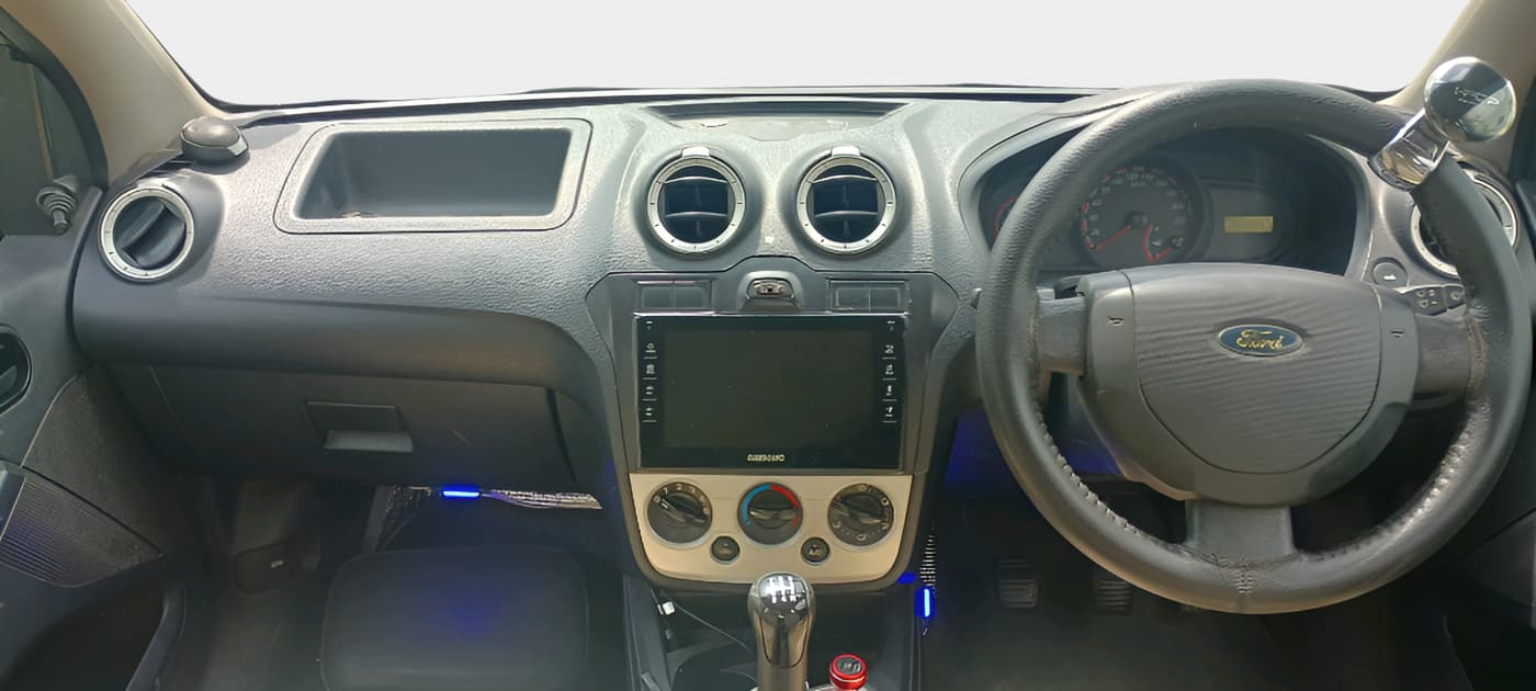 2011 Ford Figo EXI 1.4 DIESEL, Diesel, Manual, 1,17,401 km, interior