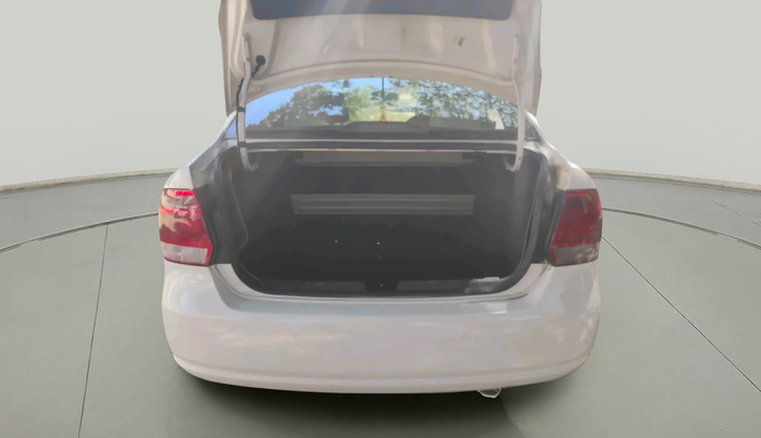 2014 Volkswagen Vento HIGHLINE DIESEL 1.6, Diesel, Manual, 78,801 km, exterior