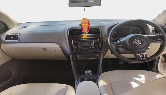 2014 Volkswagen Vento HIGHLINE DIESEL 1.6, Diesel, Manual, 78,801 km, interior