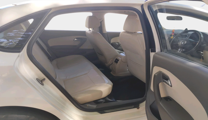 2014 Volkswagen Vento HIGHLINE DIESEL 1.6, Diesel, Manual, 78,801 km, interior