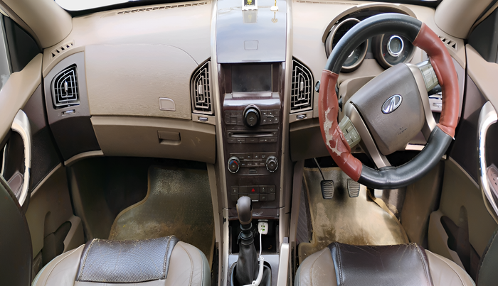 2012 Mahindra XUV500 W8, Diesel, Manual, 1,48,958 km, interior