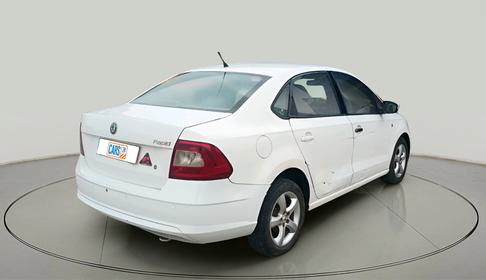 2013 Skoda Rapid ELEGANCE 1.6 TDI CR MT, Diesel, Manual, 1,39,681 km, exterior