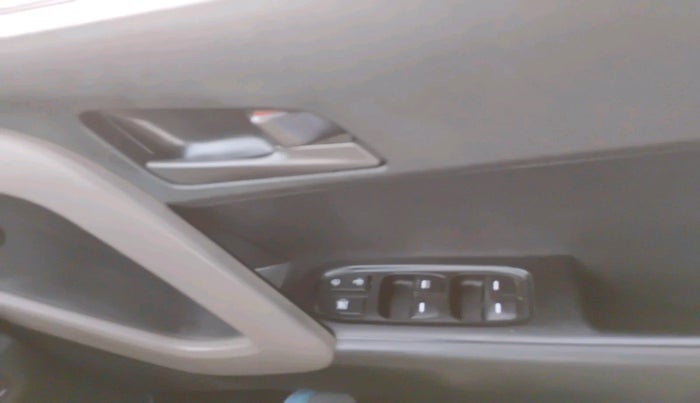 2016 Hyundai Creta SX PLUS AT 1.6 PETROL, Petrol, Automatic, 1,31,603 km, interior