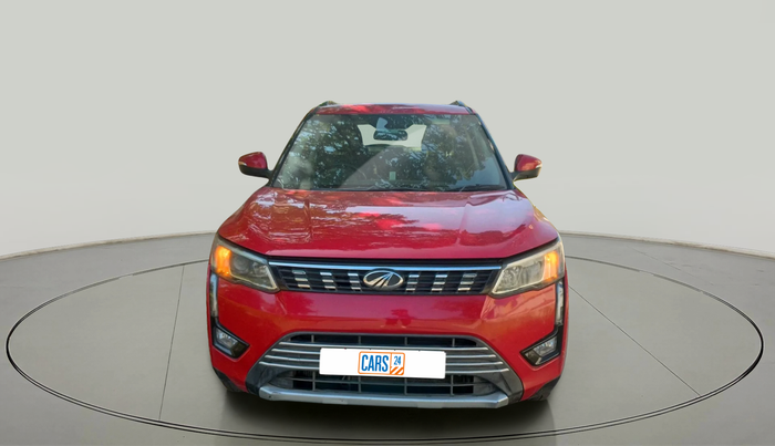 2020 Mahindra XUV300 W8 1.5 DIESEL AMT, Diesel, Automatic, 1,27,701 km, exterior