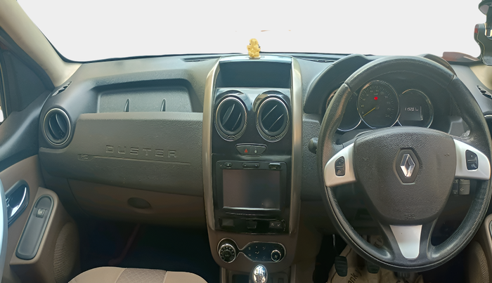 2017 Renault Duster 110 PS RXZ DIESEL, Diesel, Manual, 1,19,210 km, interior