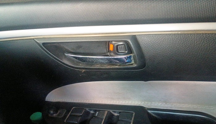 2012 Maruti Swift VDI, Diesel, Manual, 1,58,493 km, interior