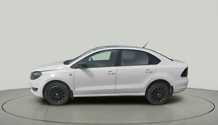 2015 Skoda Rapid 1.5 TDI CR ELEGANCE PLUS AT, Diesel, Automatic, 1,32,194 km, exterior