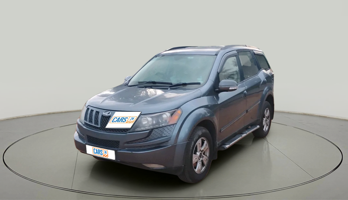 2013 Mahindra XUV500 W8, Diesel, Manual, 1,07,669 km, exterior
