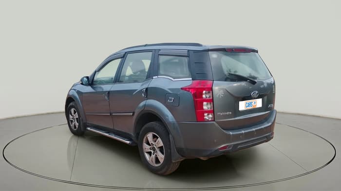 2013 Mahindra XUV500 W8, Diesel, Manual, 1,07,669 km, exterior