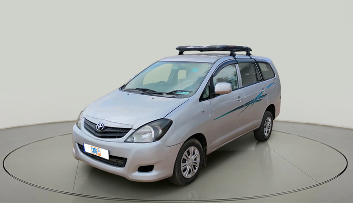 2011 Toyota Innova 2.5 G4 7 STR, Diesel, Manual, 2,37,869 km, exterior