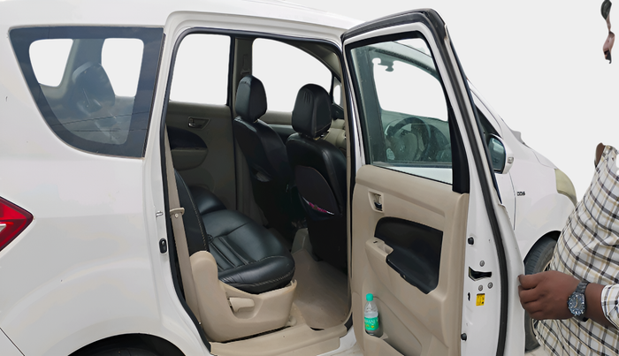 2014 Maruti Ertiga VDI, Diesel, Manual, 1,81,094 km, interior