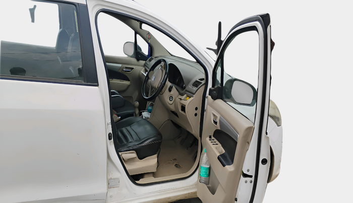 2014 Maruti Ertiga VDI, Diesel, Manual, 1,81,094 km, interior