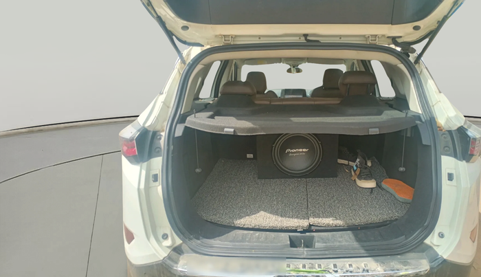 2019 Tata Harrier XZ 2.0L, Diesel, Manual, 1,28,431 km, exterior