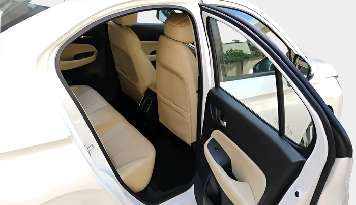 2022 Honda City 1.5L I-VTEC ZX CVT, Petrol, Automatic, 45,444 km, interior