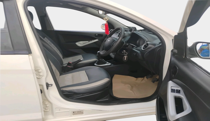 2012 Ford Figo EXI 1.4 DIESEL, Diesel, Manual, 1,01,298 km, interior