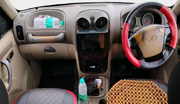 2011 Mahindra Scorpio VLX 2WD, Diesel, Manual, 1,30,164 km, interior
