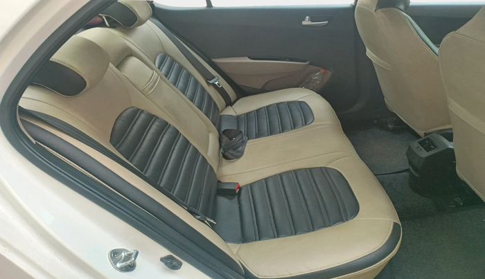 2017 Hyundai Xcent SX 1.2, Petrol, Manual, 63,686 km, interior