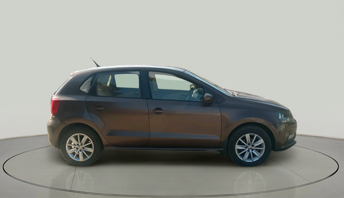 2016 Volkswagen Polo HIGHLINE1.5L, Diesel, Manual, 1,37,545 km, exterior