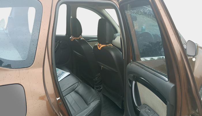 2015 Renault Duster 110 PS RXL DIESEL, Diesel, Manual, 99,872 km, interior