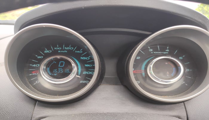 2018 Mahindra XUV500 W11 AT, Diesel, Automatic, 1,63,518 km, interior