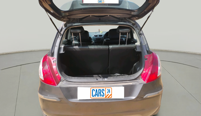 2016 Maruti Swift LXI (O), Petrol, Manual, 68,570 km, exterior