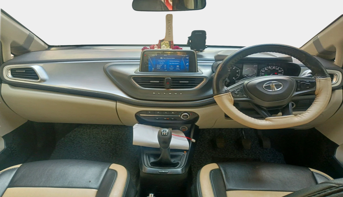 2021 Tata ALTROZ XT PETROL, Petrol, Manual, 99,057 km, interior