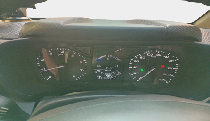 2021 Tata ALTROZ XT PETROL, Petrol, Manual, 99,057 km, interior