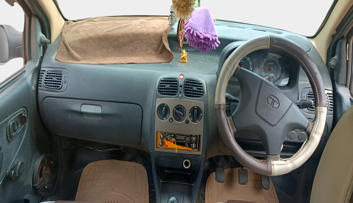 2014 Tata Indica V2 LS DIESEL, Diesel, Manual, 1,40,325 km, interior