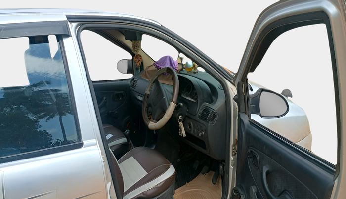 2014 Tata Indica V2 LS DIESEL, Diesel, Manual, 1,40,325 km, interior