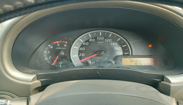 2013 Renault Pulse RXL DIESEL, Diesel, Manual, 1,04,341 km, interior