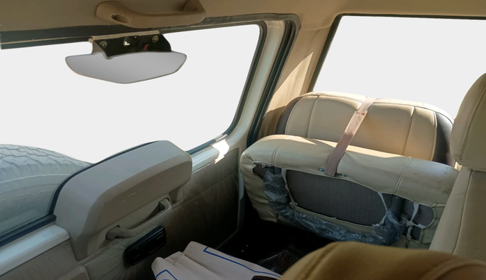 2021 Mahindra Bolero B6 (O), Diesel, Manual, 74,357 km, interior