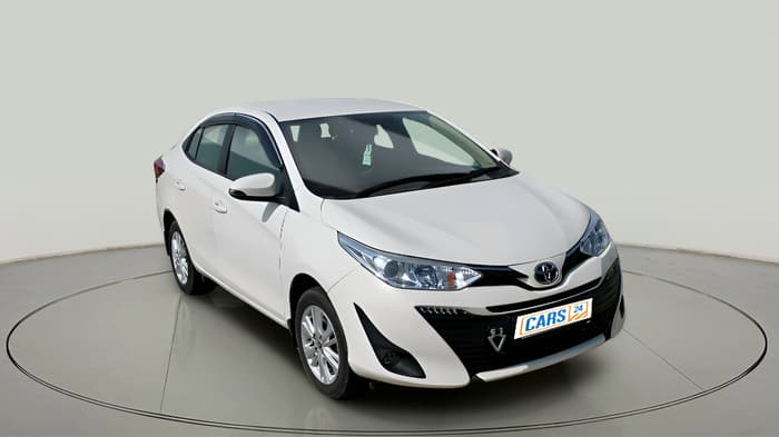 2018 Toyota YARIS V MT, Petrol, Manual, 54,300 km, exterior