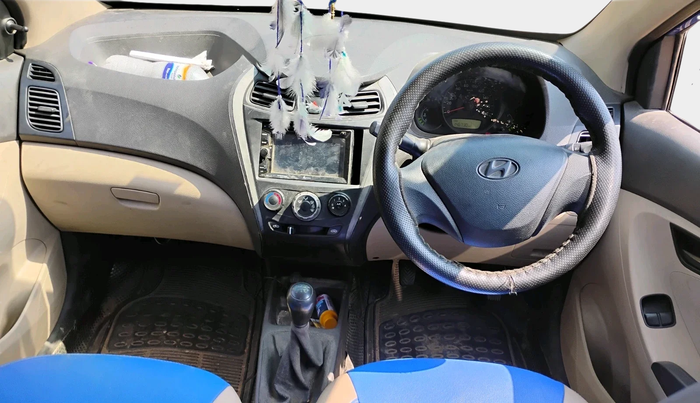 2014 Hyundai Eon ERA PLUS (O), Petrol, Manual, 1,46,731 km, interior